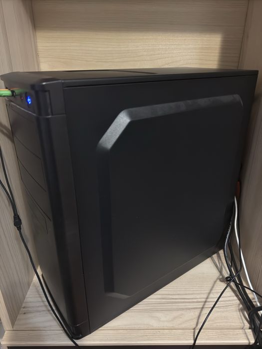 Компʼютер AMD Ryzen 5 5600G radeon / 16 GB DDR4