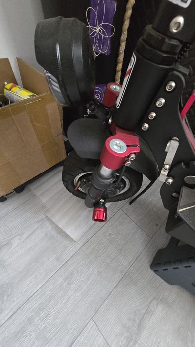 Boyueda Q7 Pro Max – Trotineta Elétrica Potente – Excelente Estado