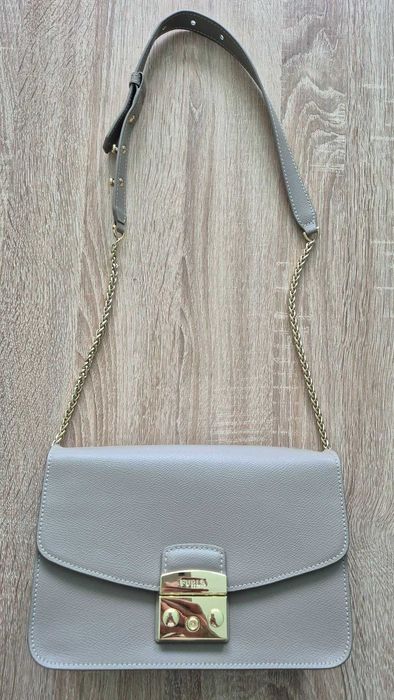 Жіноча шкіряна сумка furla