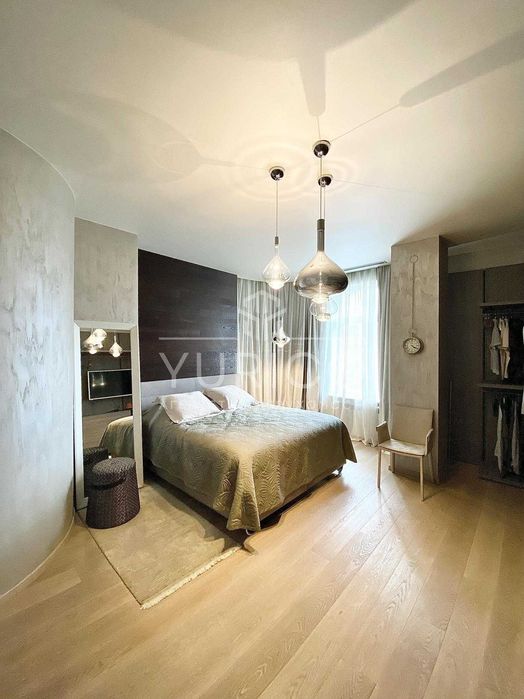 Продаж квартири в ЖК Renaissance Residence 118 м.кв.