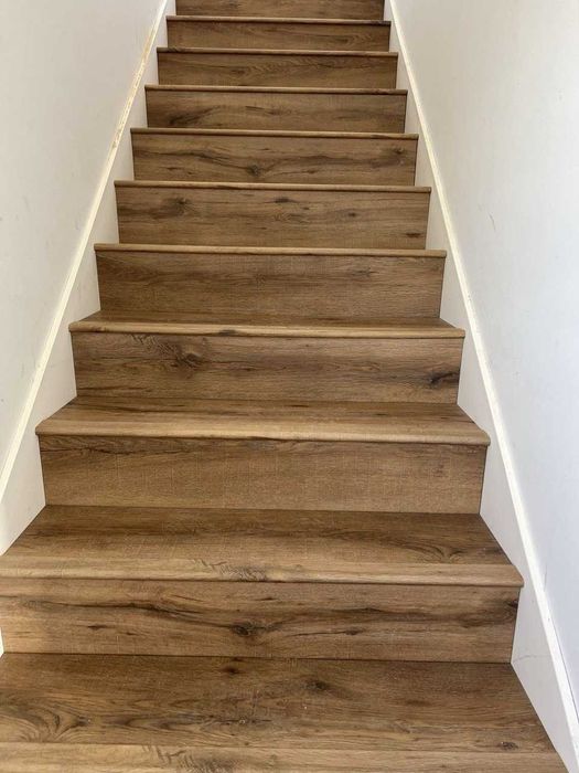 Сходи / сходинки (дуб / бук / ясень)