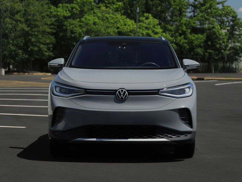 Volkswagen ID.4      2022