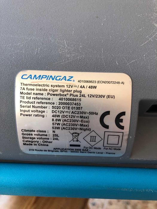 Geleira elétrica Campingaz powerbox plus 24L 12V/230V