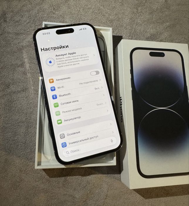 Продам Айфон 14 про