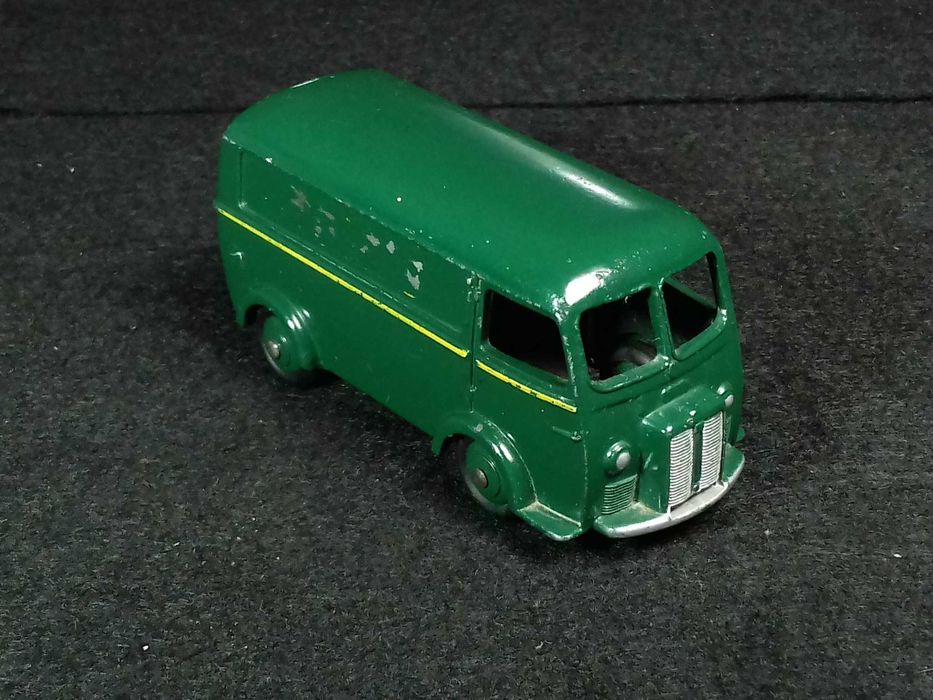 Dinky Toys #25B - Peugeot D.3.A. - 1950/60s by Meccano Ltd