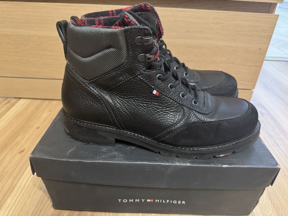 Buty trzewiki męskie skórzane Tommy Hilfiger rozm. 45