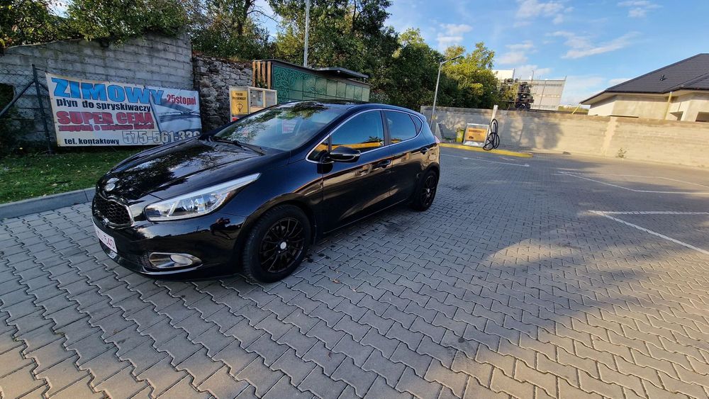 Kia Ceed 1.6 CRDI/110 KM/Klimatron/Skora/Parktron/Led/SUPERSTAN
