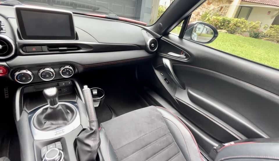 2018 Fiat 124 Spider ABARTH