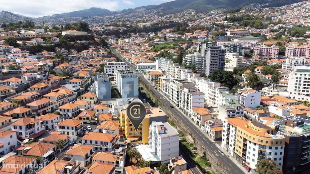 Apartamento T2 para Arrendamento – Centro do Funchal, Ilha da Madeira