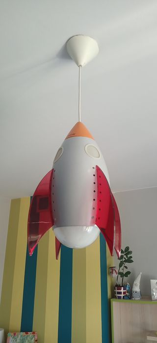 Lampa wisząca rakieta