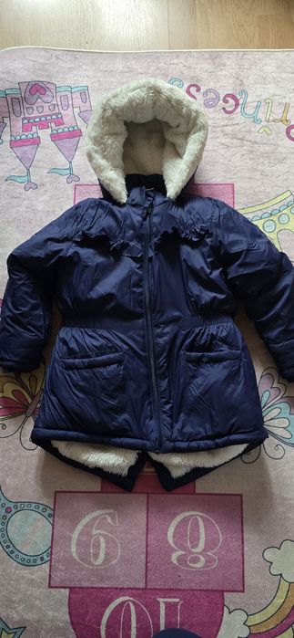 Kurteczka ocieplana 110cm dziewczęca