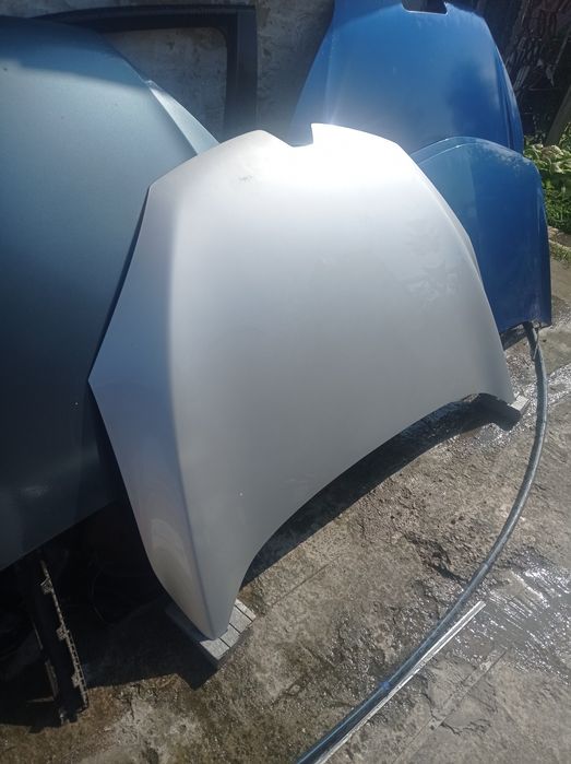 Капот рено меган 3 14-16 р. Renault megane 3 колір TED69