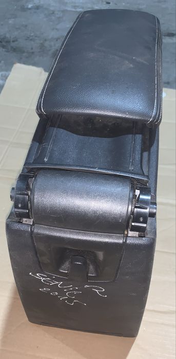Apoio de Braço Renault Scenic III fase 3
