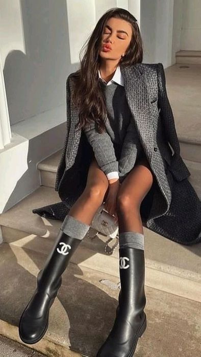 Чоботи Chanel 36 38 39 40 в наявності гумові сапоги резиновые Шанель