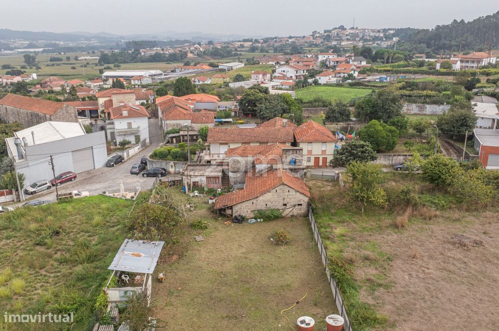 Moradia Independente com projeto aprovado para Venda em Coronado