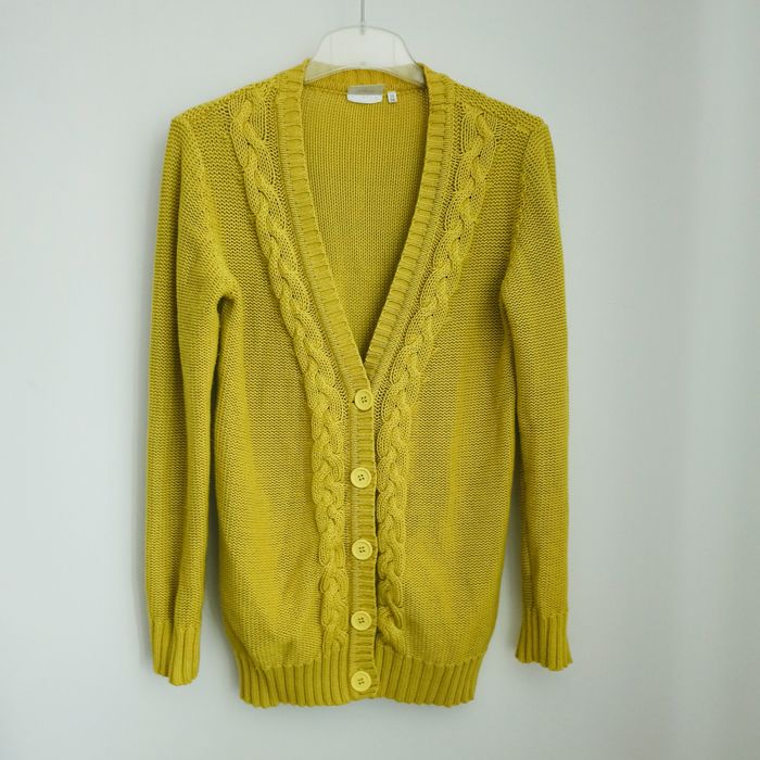 Kanarkowy ciepły dłuższy kardigan S/M zapinany guziki dekolt w serek