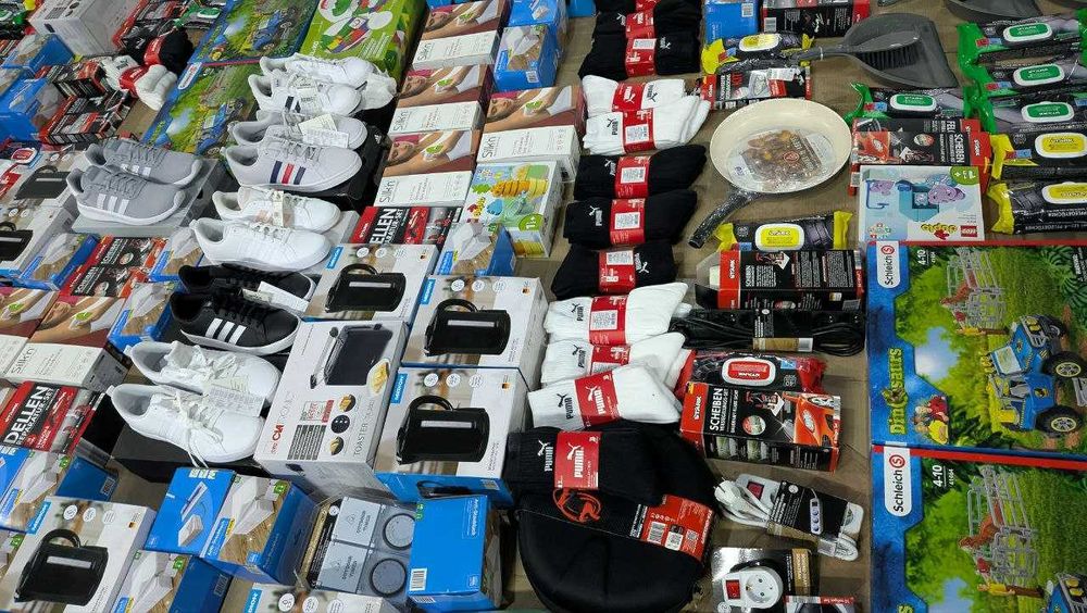 Палета з мікс товарами для кухні, саду та побуту на вагу! 126 кг