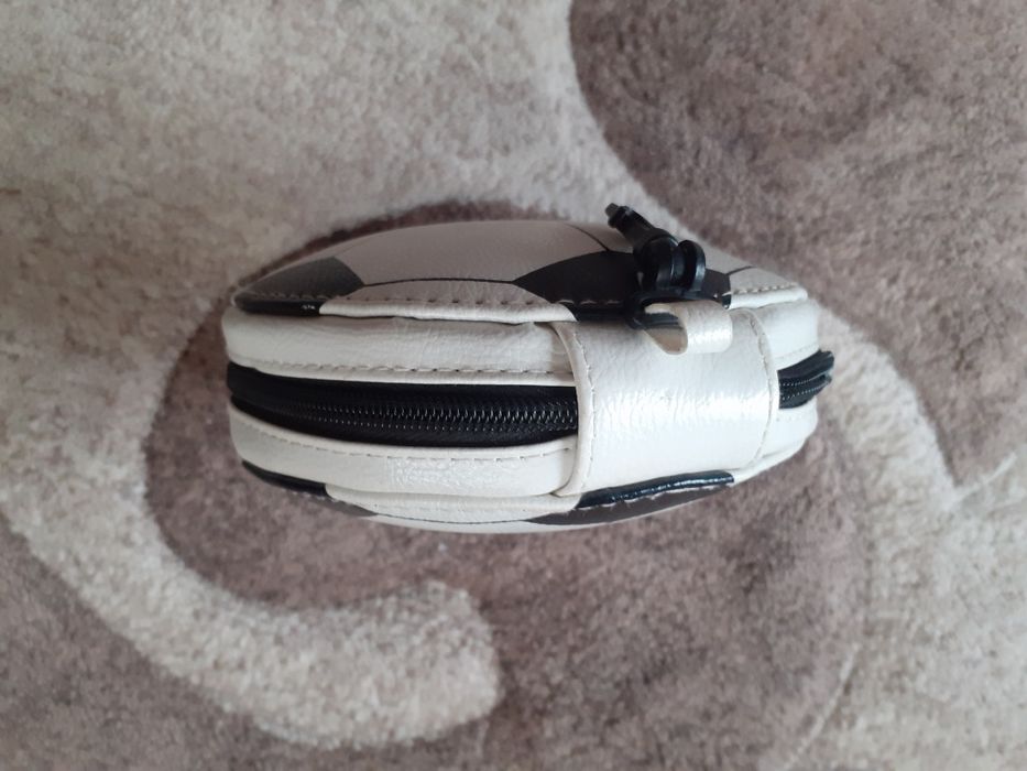 Чехол, футляр для хранения CD-дисков