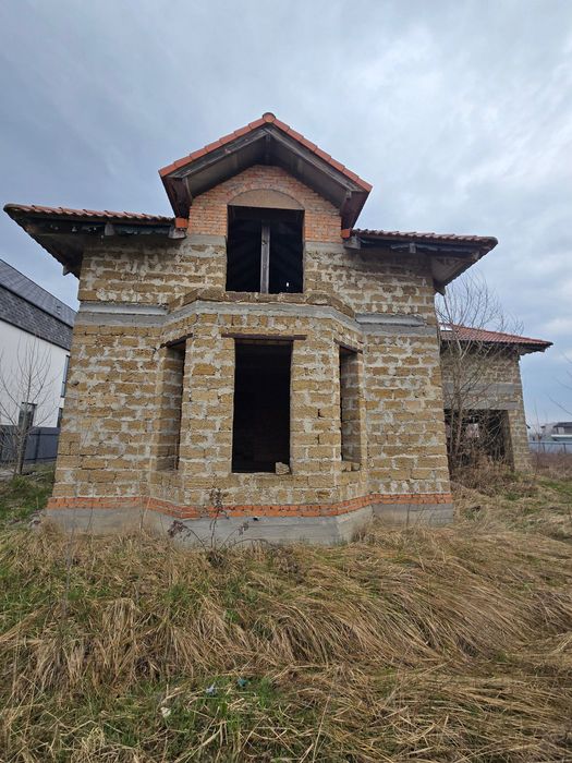 Без% Продаж капітального будинку 250 м² у Жулянах Цегла ділянка 8 соток Солом'янський рн
