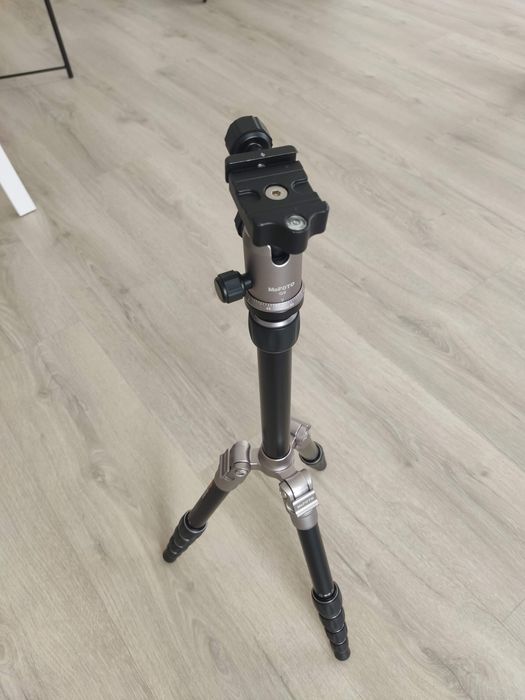 Tripé MeFOTO Backpacker AO350 com Bolsa – Impecável
