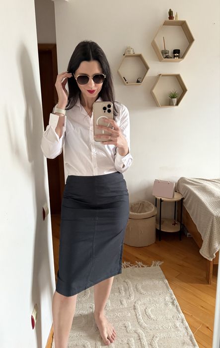 Красива спідниц з нової колекції COS