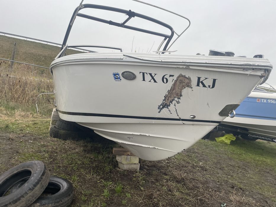 Jacht motorowy Cobalt 22CS 2021r