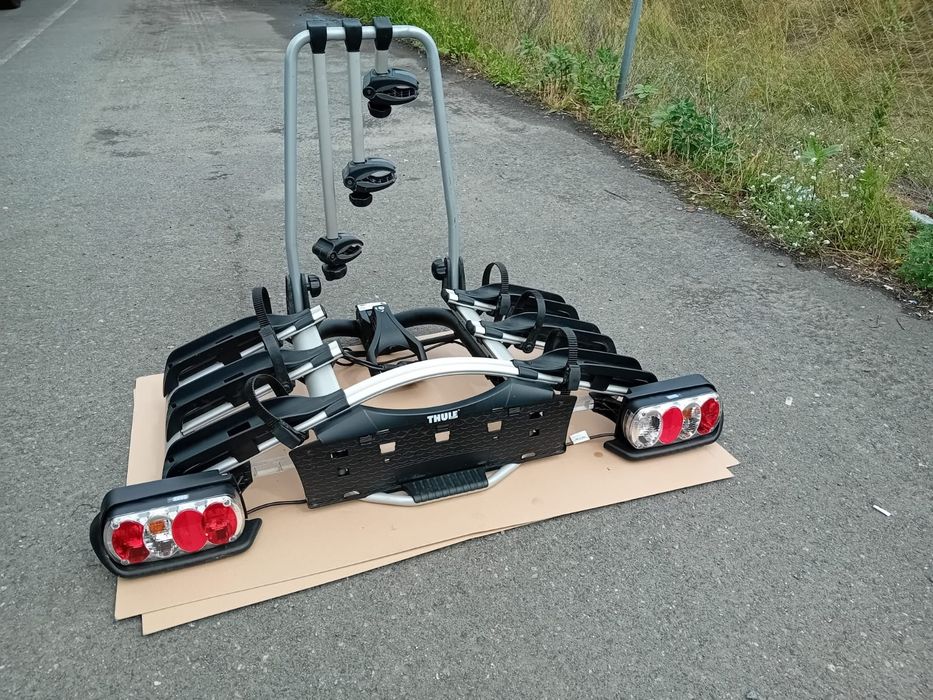 Tytuł. Bagaznik THULE G2 922 na trzy rowery