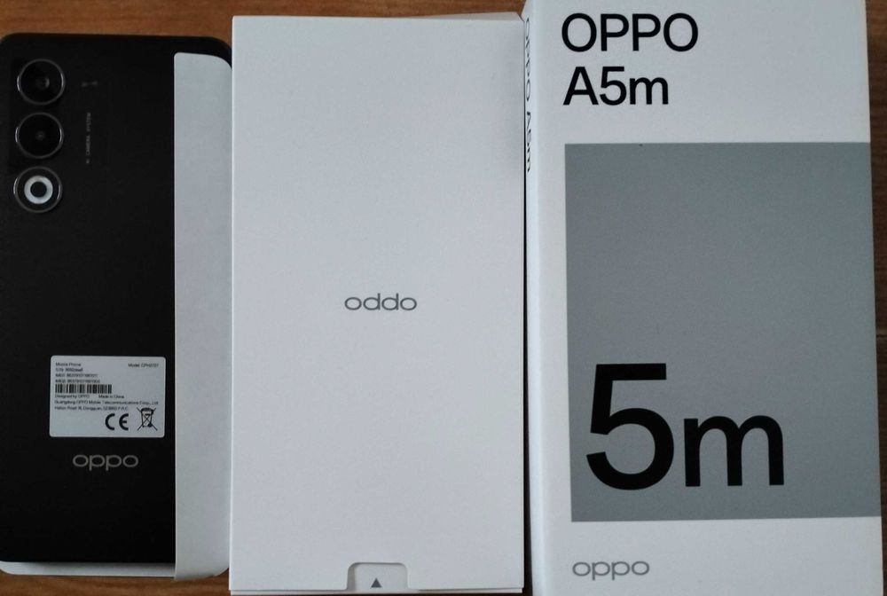 Smartphone OPPO A5m (6.67'' - 8 GB - 256 GB
