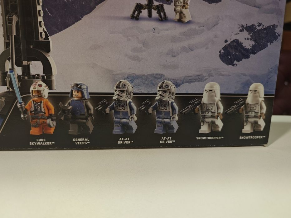 LEGO Star Wars 75288 AT-AT (1267 Деталей)