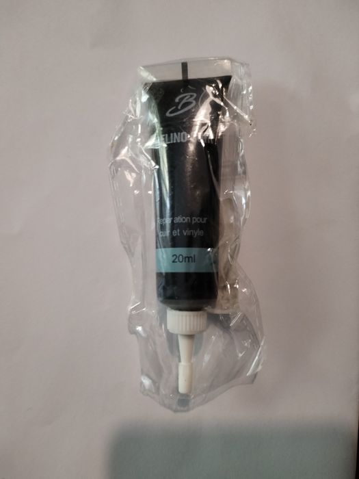 Tubo de 20ml de reparação para Couro e Vinil B Bellino Leather.