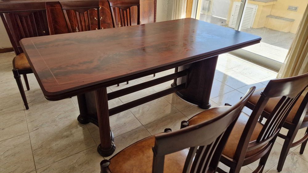 Conjunto completo de sala em madeira maciça vintage