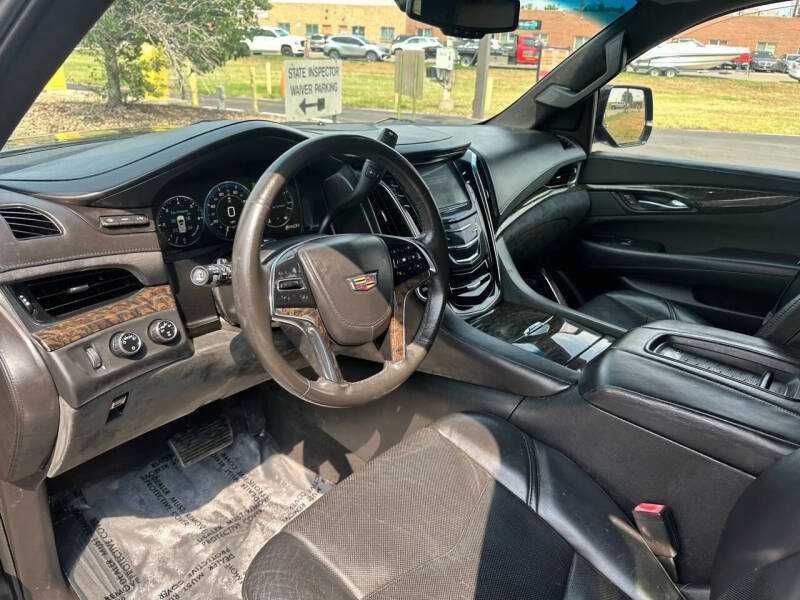 2015 Cadillac Escalade ESV Platinum