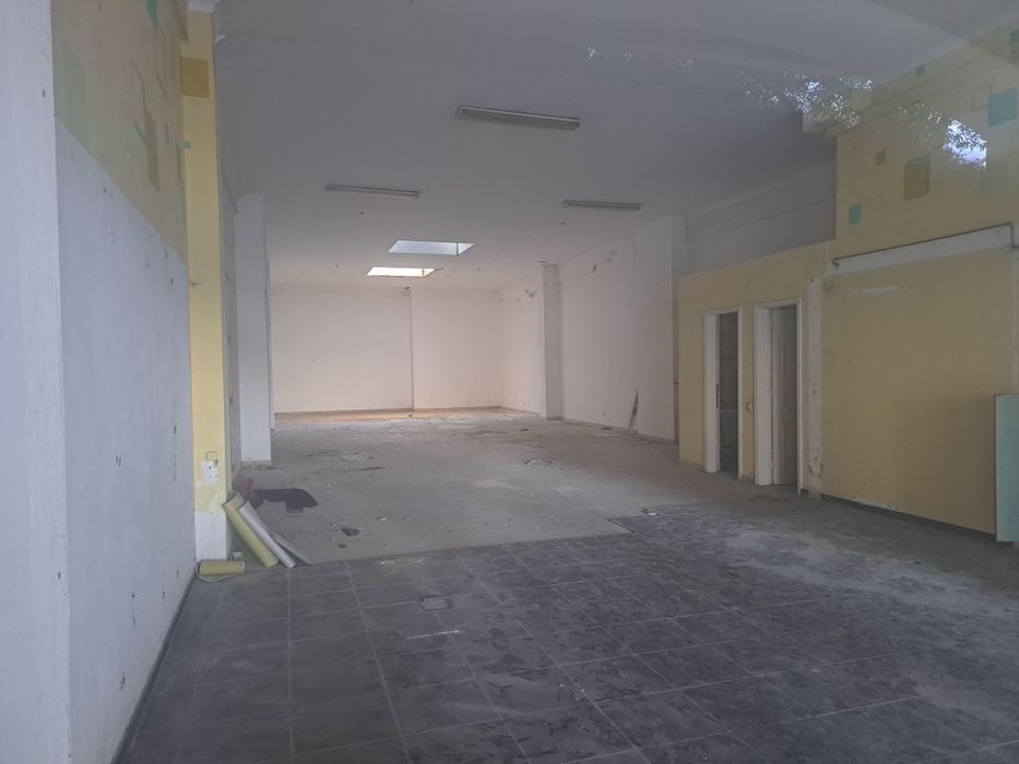 Loja em Gaia (Metro Sto Ovídeo)