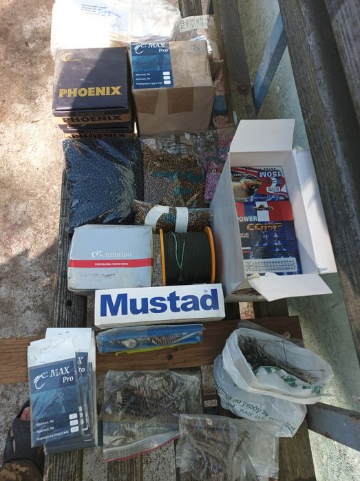 Риболовні снасті.