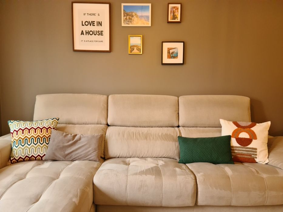 Sofá NOVO c/Chaise Modelo Clara JOM