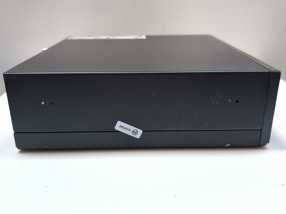 Komputer Fujitsu Esprimo D738 Intel Core i3-8100 8 GB RAM 256 GB SSD Windows 11 Pro Intel UHD Graphics 630 LAN