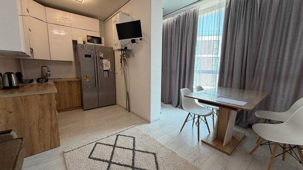 Продаж 2-кімнатної квартири з ремонтом ЖК Grand Village