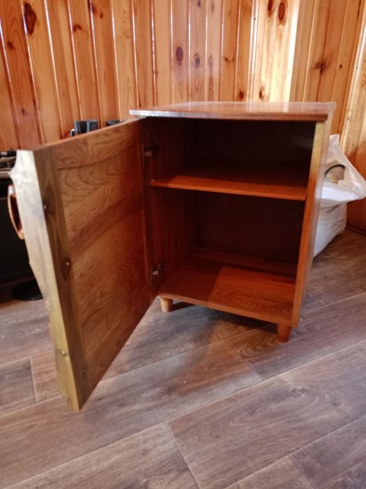 Кровать и 2 прикроватные тумбочки чистое дерево дуб орех осина сосна