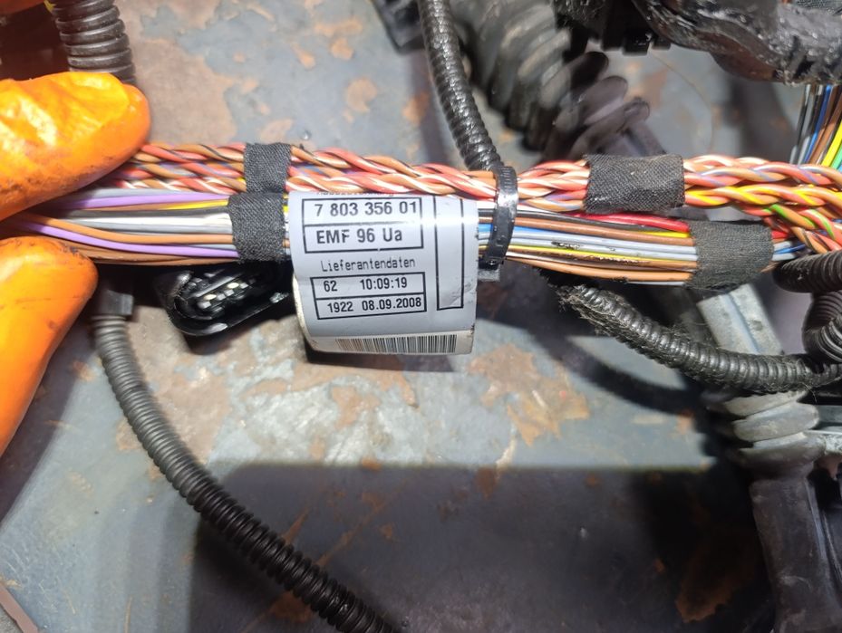 BMW E60 3.0d 235km. Wiązka silnika wersja manualna skrzynia