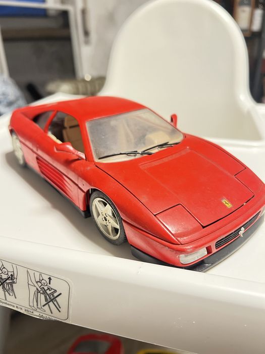 Ferrari 348 Escala 1/18