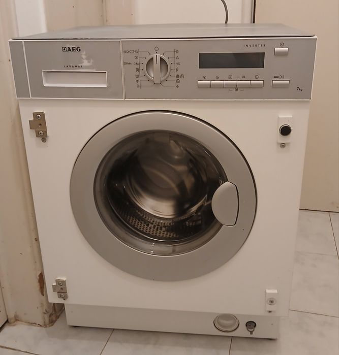 Máquina de lavar roupa AEG 7k