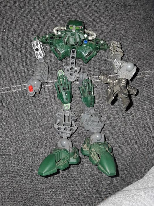 Bionicle figurki i klocki