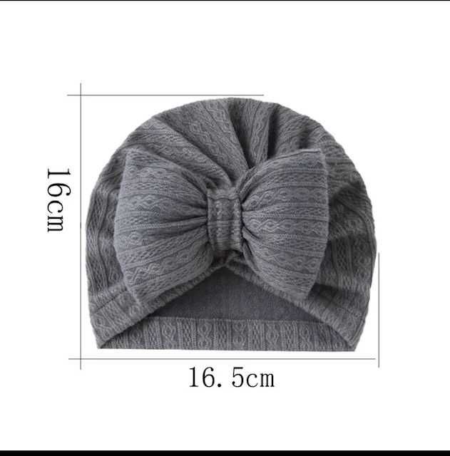 шапка з бантом челма