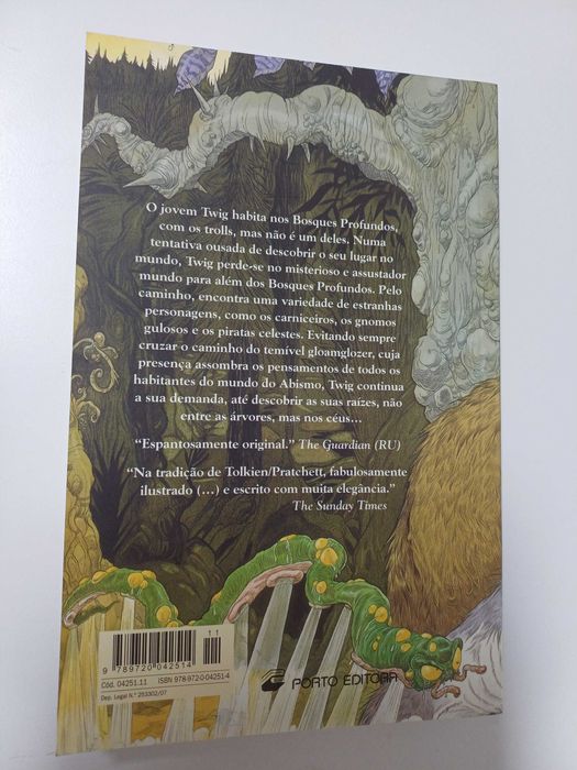 Paul Stewart & Chris Riddell - Para Além dos Bosques Profundos