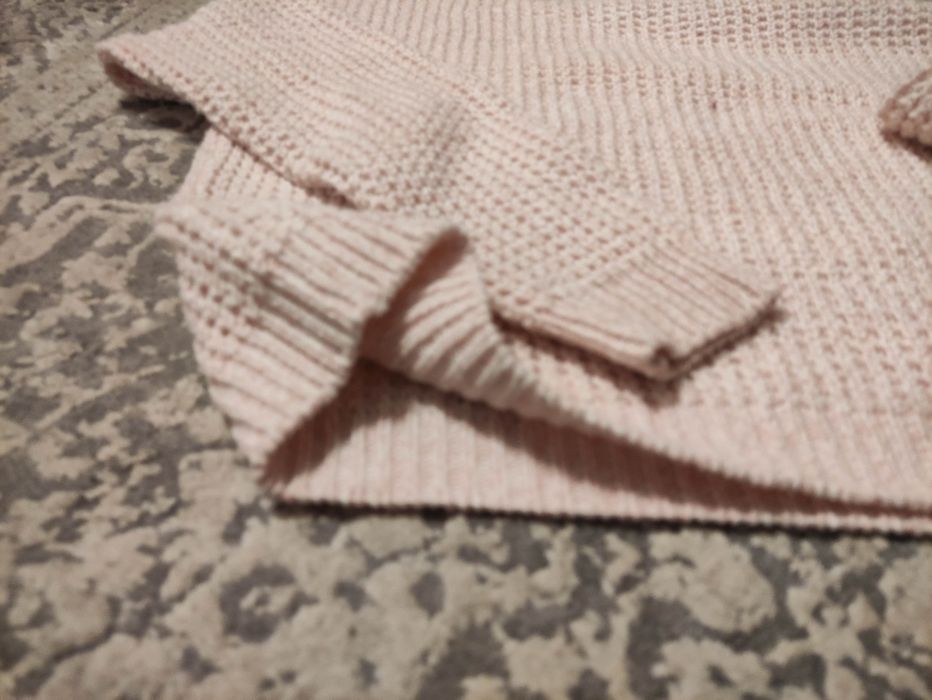 Sweter dziewczęcy damski r. M kotek FB sister knitwear
