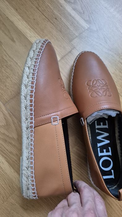 Loewe чоловічі еспадрілії.