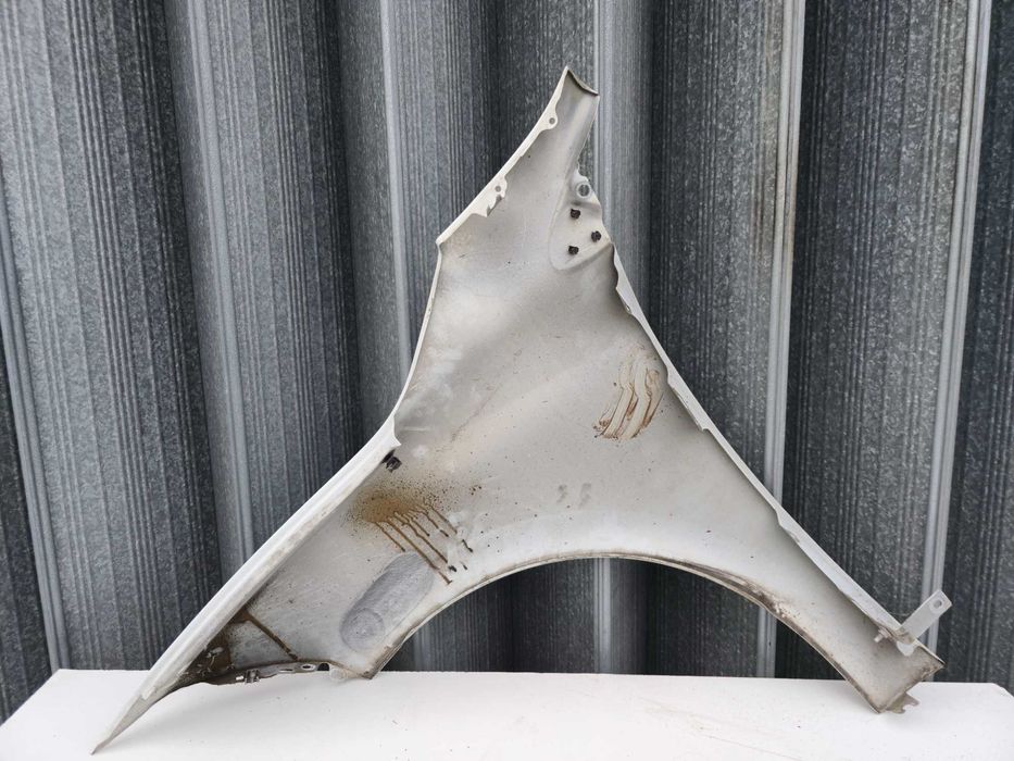 Guarda lamas direito RENAULT Megane III 3 (2008 a 2016)