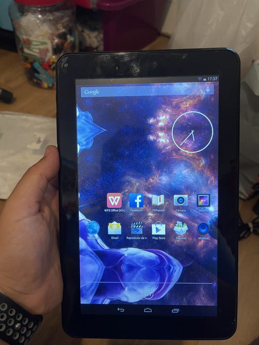 EStar Zoom HD Tablet Dual Core (Mid9034)64751806533378121