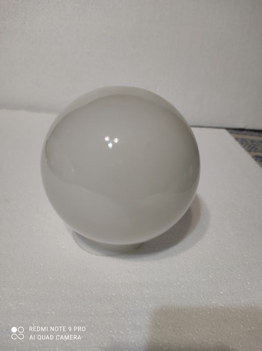 Плафони у кімнати