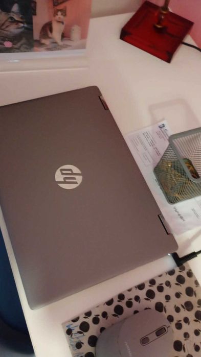 HP Pavilion x360 14 i5-10210U NVIDIA 2GB 8GB SSD 512GB Tátil Como Novo`